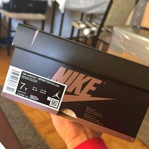 Jordan 1 low Mocha